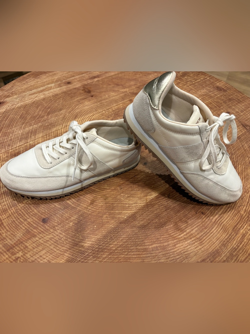 Men's Casual Cream Running-Style Sneakers